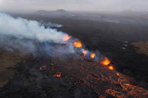 Alamy Live News. 2WW274H CORRECTS DAY OF THE WEEK - This shows the active segment of the eruptive fissure, with the still active vents spewing lava into the air near the town of Grindavik, Iceland, Wednesday afternoon, March 20, 2024. (AP Photo/Marco di Marco) This is an Alamy Live News image and may not be part of your current Alamy deal . If you are unsure, please contact our sales team to check.